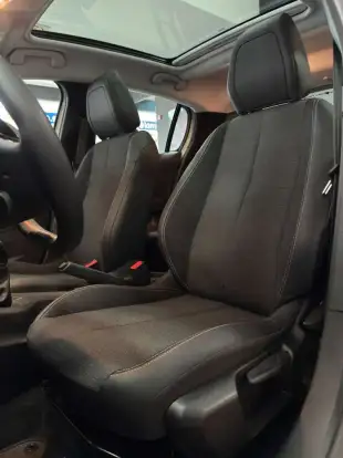 PEUGEOT-208-2025