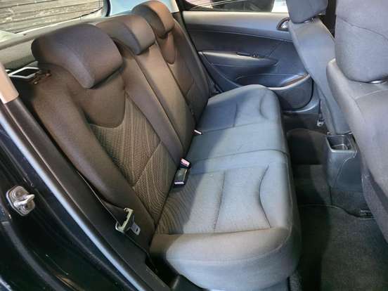 PEUGEOT-308-2013