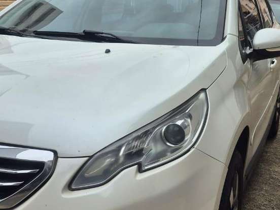 PEUGEOT-2008-1.6 16V FLEX GRIFFE 4P AUTOMÁTICO PEUGEOT-2008-2016