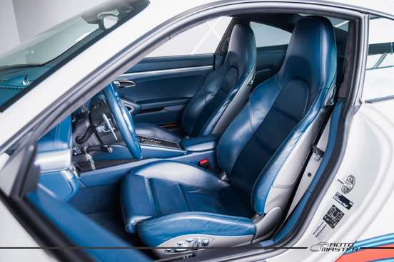 PORSCHE-911-2011