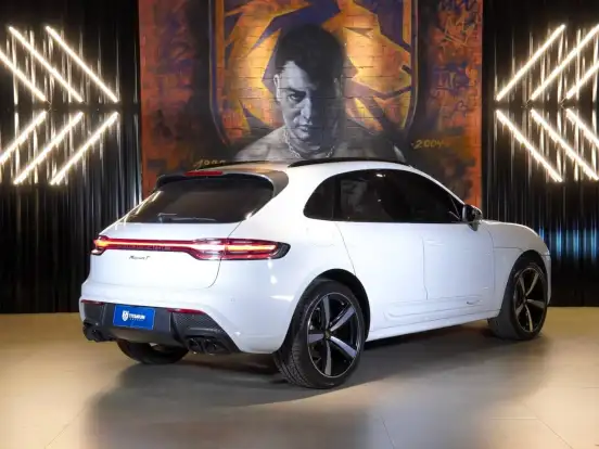 PORSCHE-MACAN-2023
