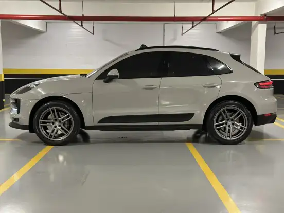 PORSCHE-MACAN-2019