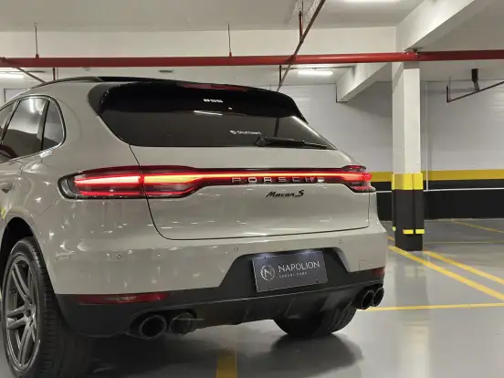 PORSCHE-MACAN-2019