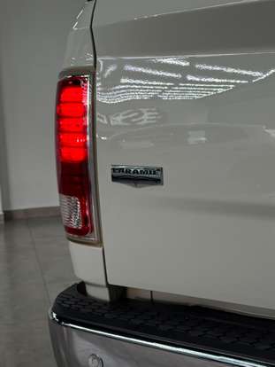 RAM-2500-6.7 LARAMIE 4X4 CD I6 TURBO DIESEL 4P AUTOMÁTICO RAM-2500-2018