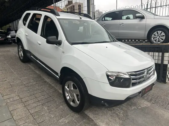 RENAULT DUSTER 1.6 EXPRESSION 4X2 16V FLEX 4P MANUAL RENAULT DUSTER 1.6 EXPRESSION 4X2 16V FLEX 4P MANUAL
