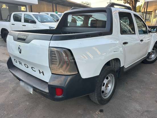 RENAULT-OROCH-1.6 16V SCE FLEX PRO MANUAL RENAULT-OROCH-2023