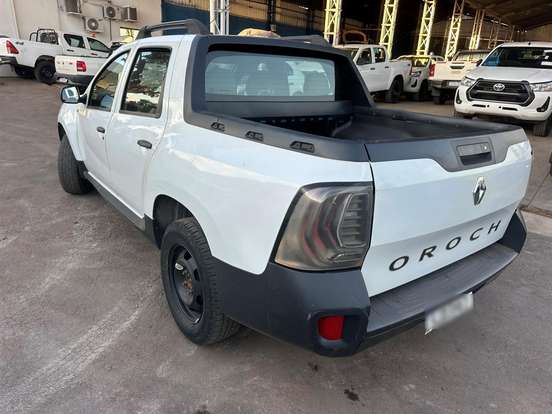 RENAULT-OROCH-1.6 16V SCE FLEX PRO MANUAL RENAULT-OROCH-2023