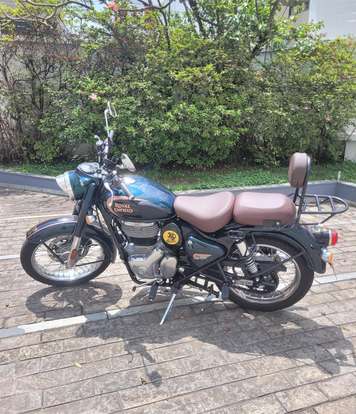 ROYAL ENFIELD-CLASSIC 350-2023