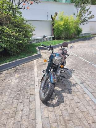 ROYAL ENFIELD-CLASSIC 350-2023