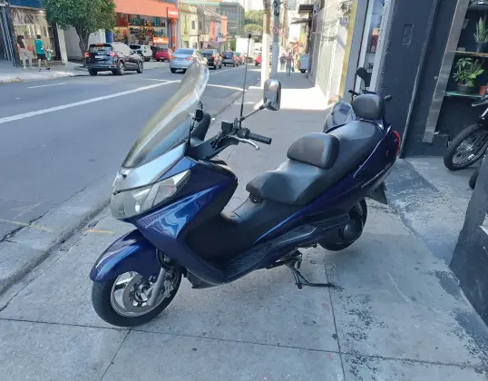 SUZUKI BURGMAN 400 SUZUKI BURGMAN 400