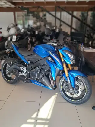 SUZUKI GSX-S1000 ABS SUZUKI GSX-S1000 ABS