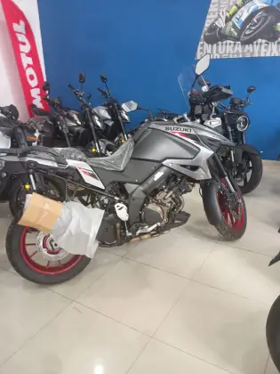 SUZUKI V-STROM 1050 ABS SUZUKI V-STROM 1050 ABS