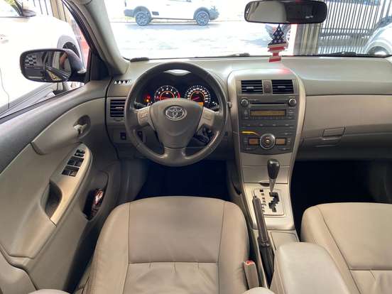 TOYOTA-COROLLA-2009