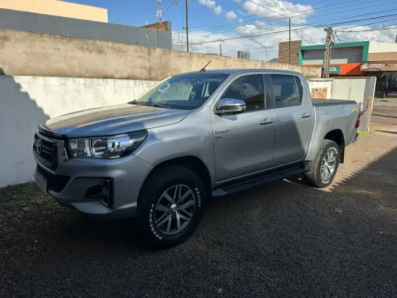 TOYOTA HILUX 2.7 SRV 4X4 CD 16V FLEX 4P AUTOMÁTICO