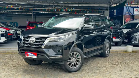 TOYOTA HILUX SW4 2.7 VVT-i FLEX SR 4X2 AUTOMÁTICO