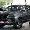 TOYOTA HILUX SW4 2.8 D-4D TURBO DIESEL SRX 7L 4X4 AUTOMÁTICO TOYOTA HILUX SW4 2.8 D-4D TURBO DIESEL SRX 7L 4X4 AUTOMÁTICO
