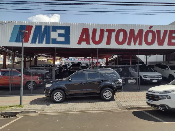 TOYOTA HILUX SW4 3.0 SRV 4X4 16V TURBO INTERCOOLER DIESEL 4P AUTOMÁTICO TOYOTA HILUX SW4 3.0 SRV 4X4 16V TURBO INTERCOOLER DIESEL 4P AUTOMÁTICO