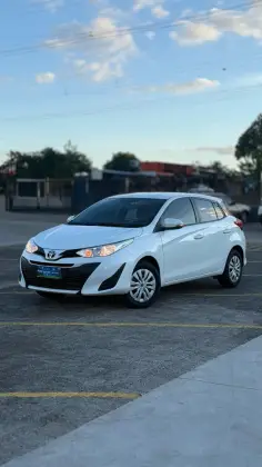 TOYOTA YARIS 1.3 16V FLEX XL LIVE MULTIDRIVE