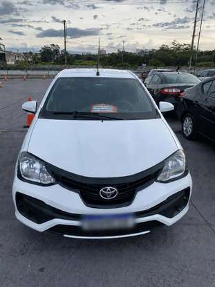 TOYOTA-ETIOS-1.3 X 16V FLEX 4P MANUAL TOYOTA-ETIOS-2019