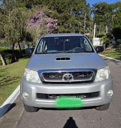 TOYOTA-HILUX-2009