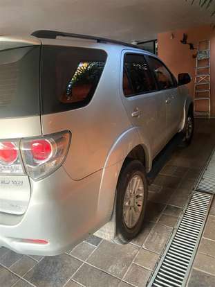 TOYOTA-HILUX SW4-2012