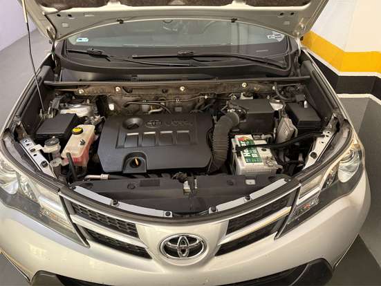 TOYOTA-RAV4-2013
