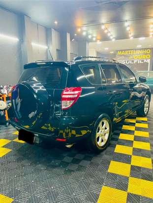 TOYOTA-RAV4-2009