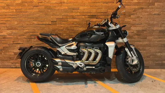 TRIUMPH ROCKET III R 