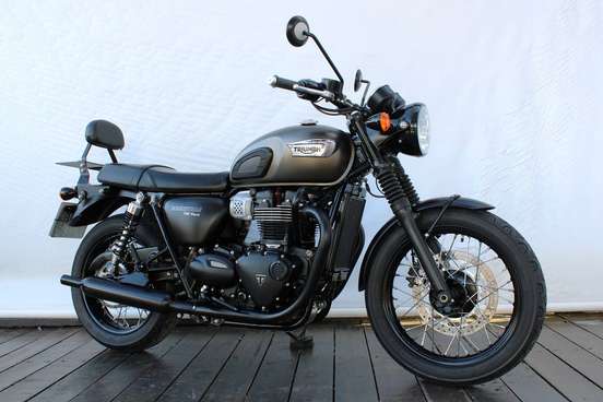 TRIUMPH-BONNEVILLE T100 BLACK 900-2020