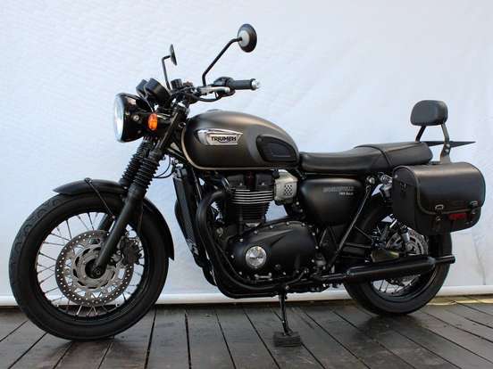 TRIUMPH-BONNEVILLE T100 BLACK 900 TRIUMPH-BONNEVILLE T100 BLACK 900-2020