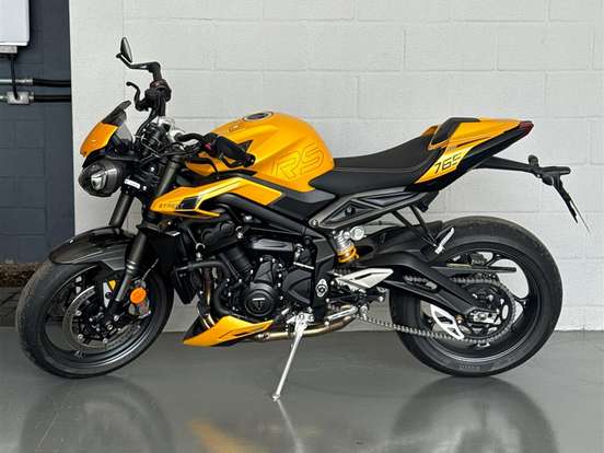 TRIUMPH-STREET TRIPLE RS ABS TRIUMPH-STREET TRIPLE RS ABS-2025