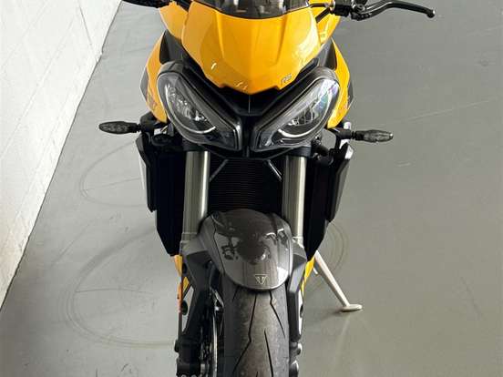 TRIUMPH-STREET TRIPLE RS ABS TRIUMPH-STREET TRIPLE RS ABS-2025
