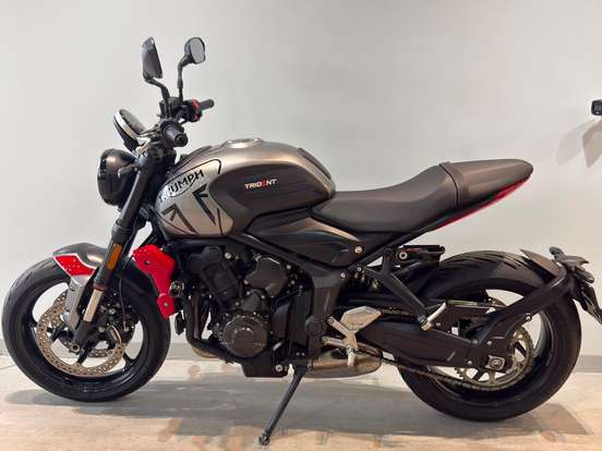 TRIUMPH-TRIDENT 660 TRIUMPH-TRIDENT 660-2023