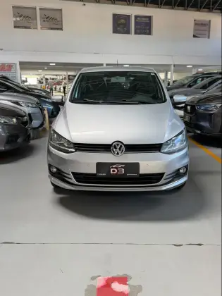 VOLKSWAGEN FOX 1.0 MPI COMFORTLINE 12V FLEX 4P MANUAL VOLKSWAGEN FOX 1.0 MPI COMFORTLINE 12V FLEX 4P MANUAL