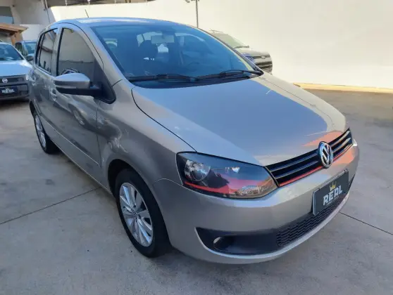 VOLKSWAGEN FOX 1.6 MI 8V FLEX 4P MANUAL VOLKSWAGEN FOX 1.6 MI 8V FLEX 4P MANUAL