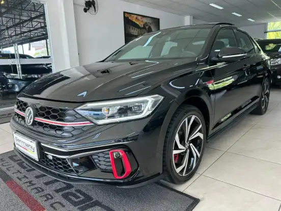 VOLKSWAGEN-JETTA-2024