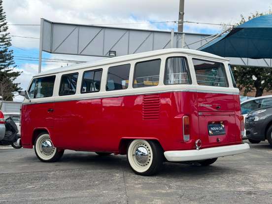VOLKSWAGEN-KOMBI-1.6 LUXO 8V GASOLINA 3P MANUAL VOLKSWAGEN-KOMBI-1992