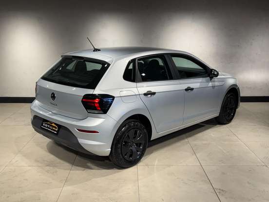 VOLKSWAGEN-POLO-2025