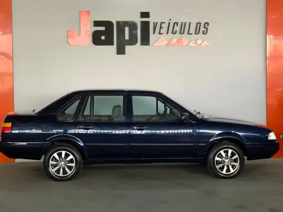 VOLKSWAGEN-SANTANA-1.8 CLI 8V GASOLINA 4P MANUAL VOLKSWAGEN-SANTANA-1995