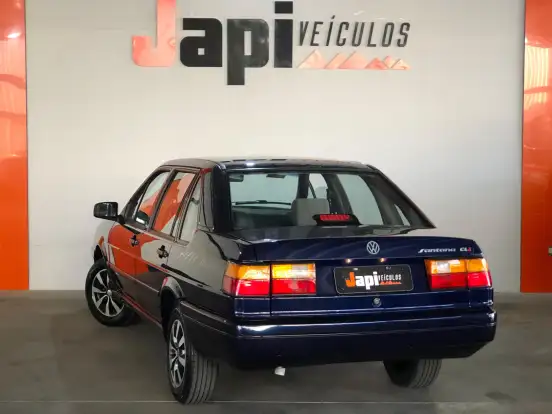 VOLKSWAGEN-SANTANA-1.8 CLI 8V GASOLINA 4P MANUAL VOLKSWAGEN-SANTANA-1995