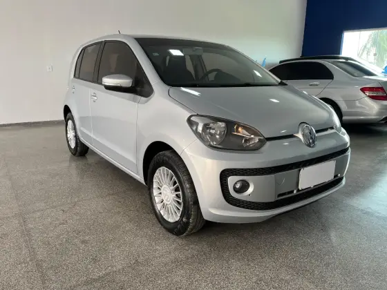 VOLKSWAGEN UP 1.0 TSI MOVE UP 12V FLEX 4P MANUAL VOLKSWAGEN UP 1.0 TSI MOVE UP 12V FLEX 4P MANUAL