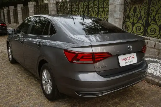 VOLKSWAGEN-VIRTUS-2022