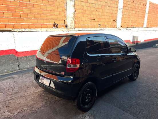 VOLKSWAGEN-FOX-2006