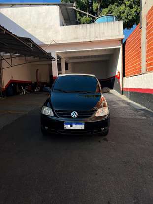 VOLKSWAGEN-FOX-2006