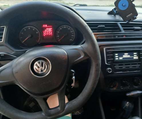 VOLKSWAGEN-GOL-2017