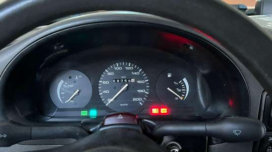 VOLKSWAGEN-GOL-1995