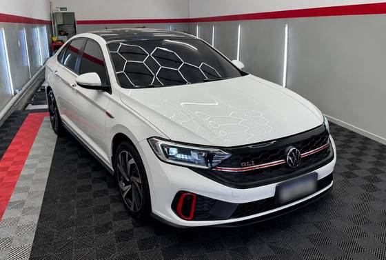 VOLKSWAGEN JETTA 2.0 350 TSI GASOLINA GLI DSG