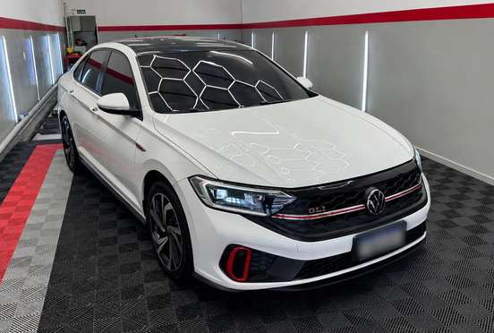 VOLKSWAGEN-JETTA-2023