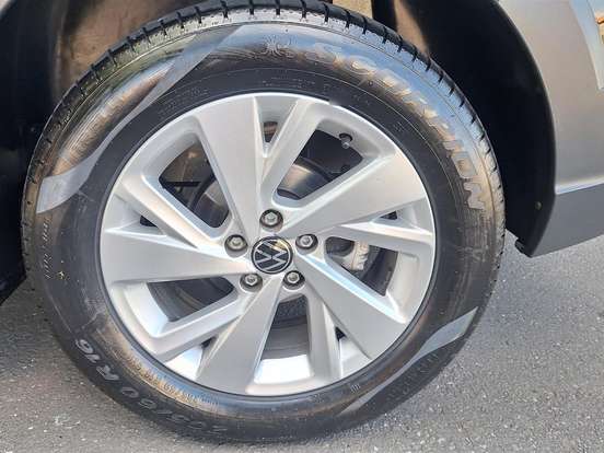 VOLKSWAGEN-NIVUS-1.0 200 TSI TOTAL FLEX SENSE AUTOMÁTICO VOLKSWAGEN-NIVUS-2024