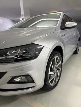 VOLKSWAGEN-POLO-2019